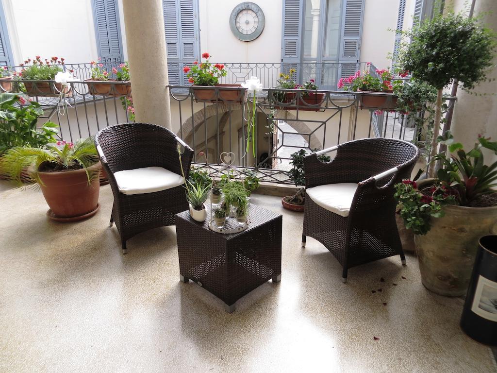 B&B Casa Cavalli 루체라 외부 사진