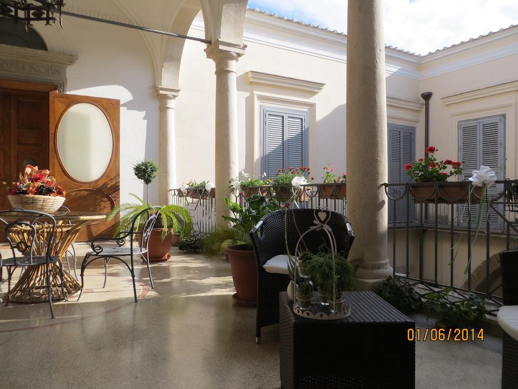 B&B Casa Cavalli 루체라 외부 사진